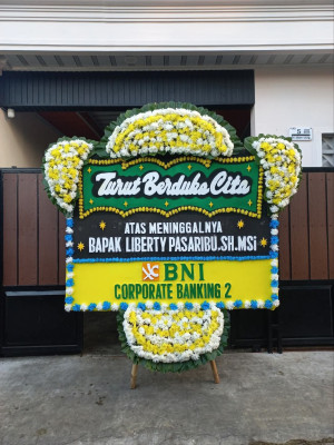 Papan Bunga Duka di Pamekaran
