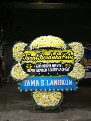 Papan Bunga Duka di Pamekaran